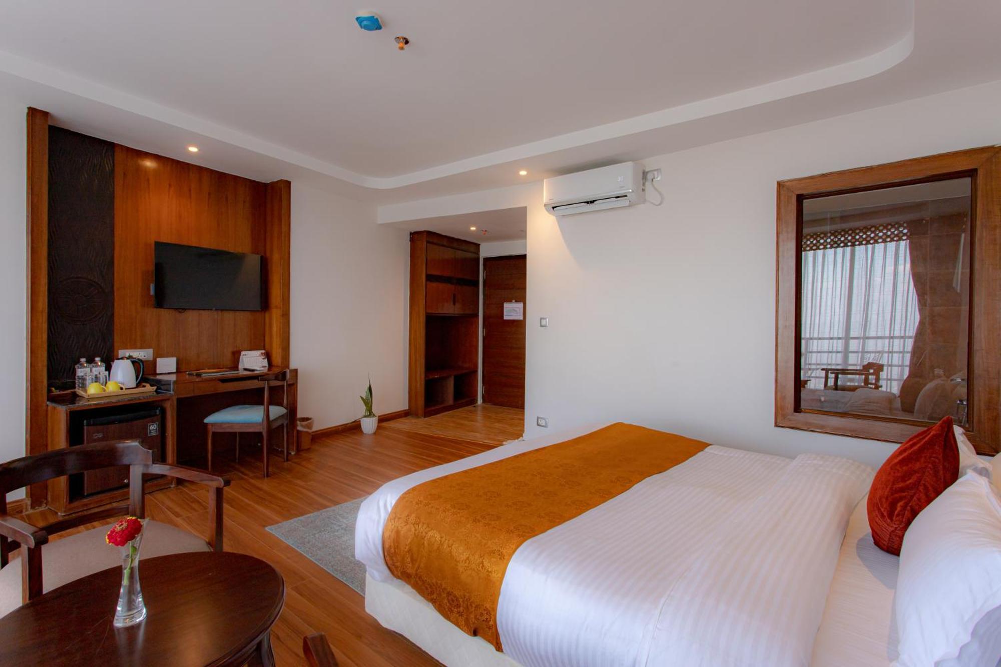 Hotel Sarathi Dhulikhel Esterno foto